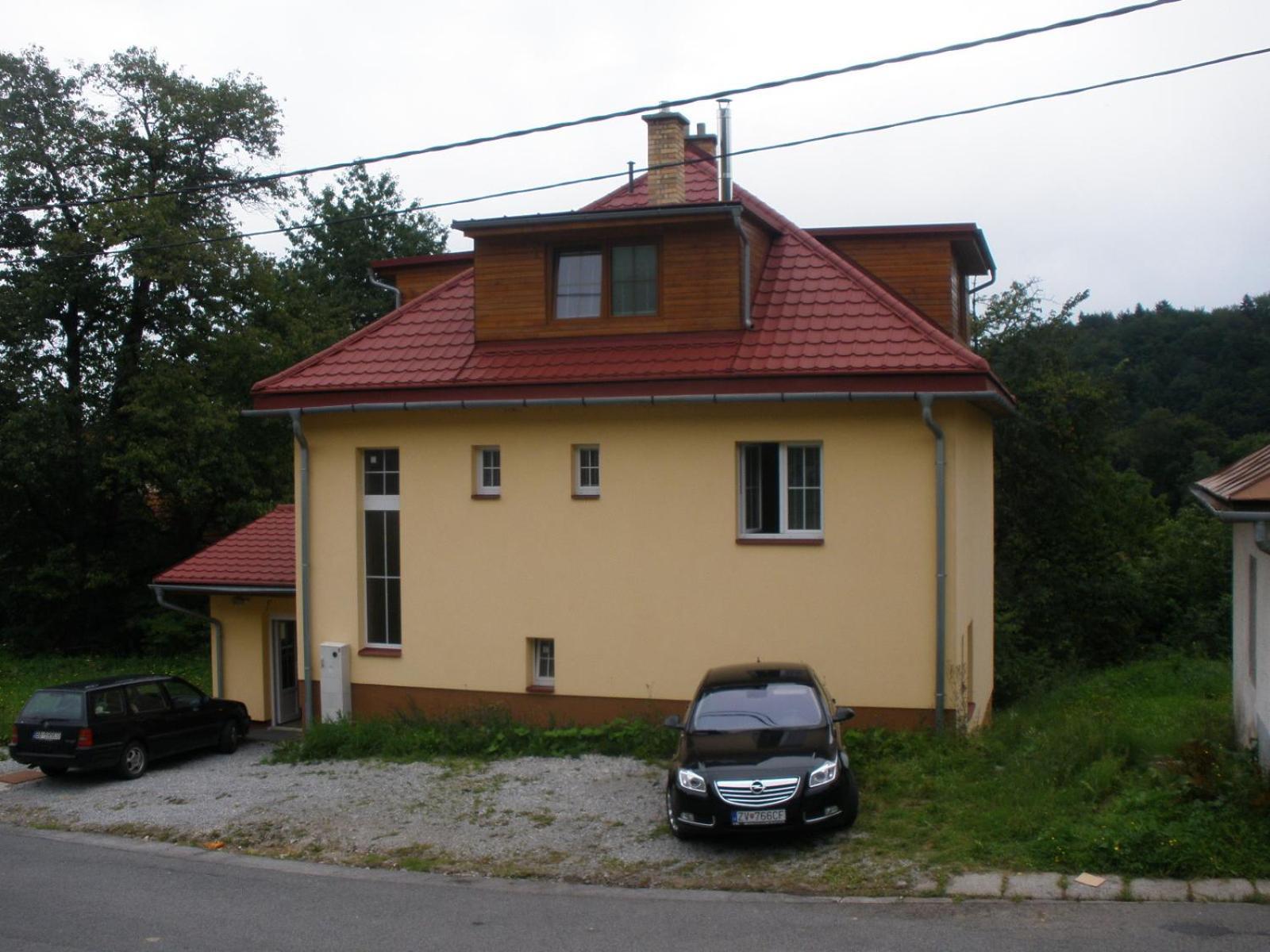Apartmanovy Dom Králiky Exterior photo
